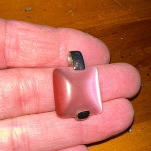 GRANDMA’S JEWELRY. NECKLACE PENDANT. MUST BE BUNDLED